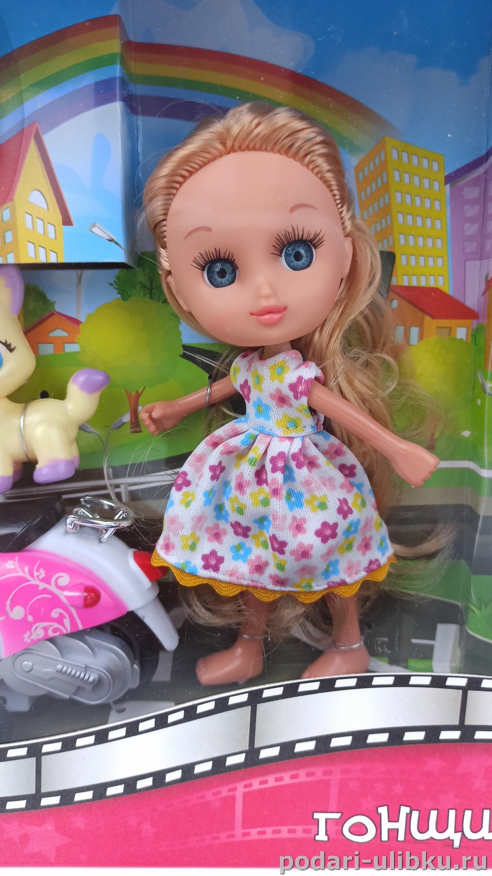 картинка Кукла "Гонщица" с аксессуарами — Подари Улыбку