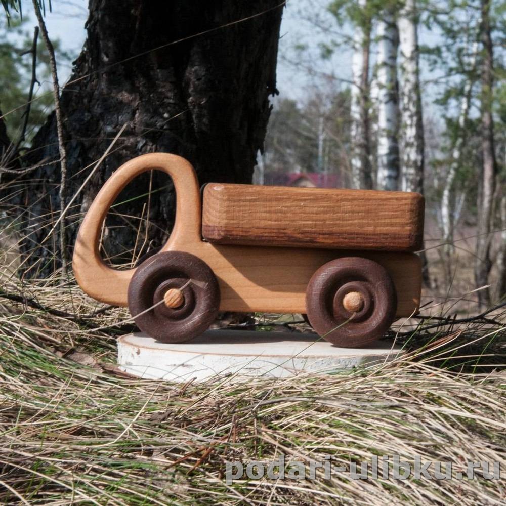 Деревянная игрушка Машинка Грузовик