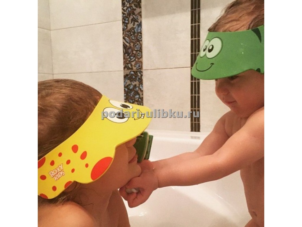 картинка Защитный детский козырёк для мытья головы Roxy-Kids. Лягушонок — Подари Улыбку